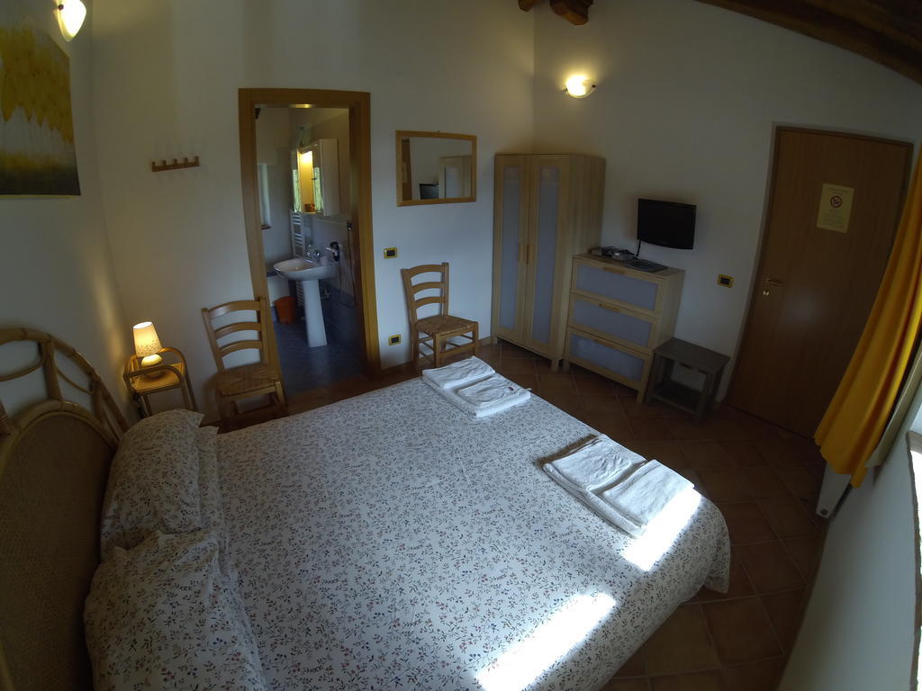 Al Campo Di Sotto Bed & Breakfast Buia Экстерьер фото