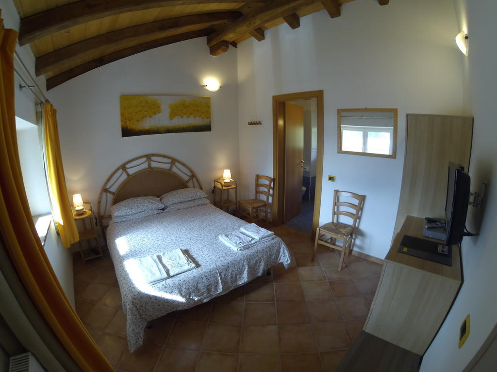 Al Campo Di Sotto Bed & Breakfast Buia Экстерьер фото