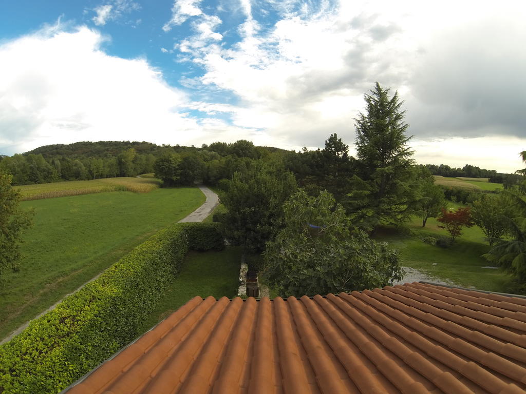 Al Campo Di Sotto Bed & Breakfast Buia Экстерьер фото