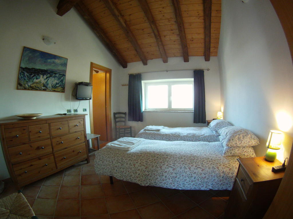 Al Campo Di Sotto Bed & Breakfast Buia Экстерьер фото